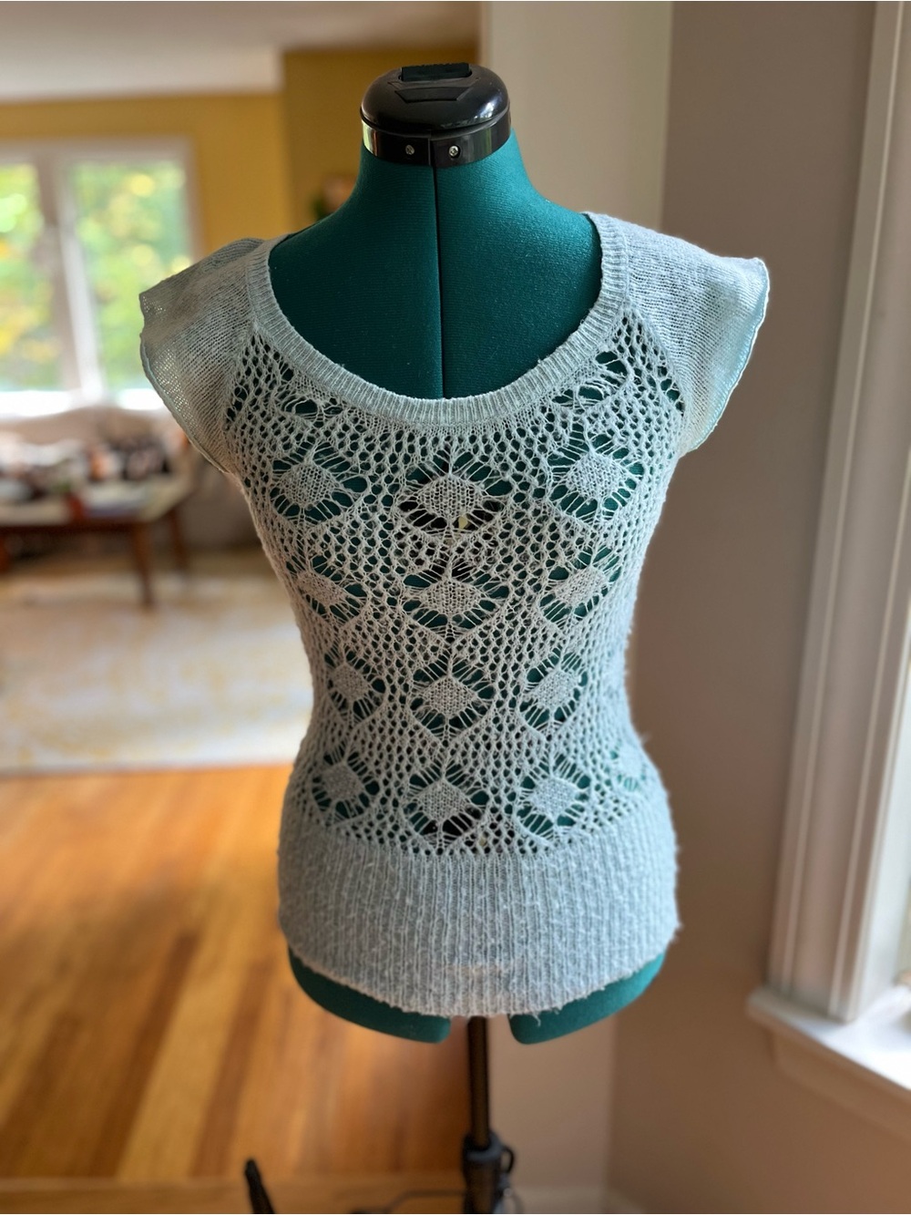 Old Navy Light Blue Lace-Knit Cap Sleeve Sweater